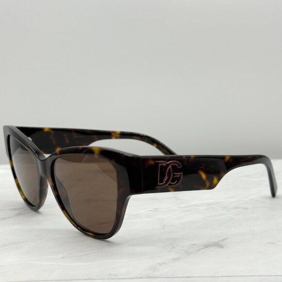 Dolce & Gabbana Womens Tortoise Shell Cat Eye Sunglasses With Case - Picture 2 of 10